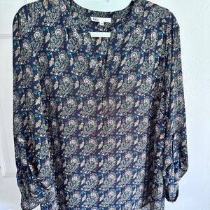DR2 Women’s Tab Sleeve Blouse (XL) - NWOT